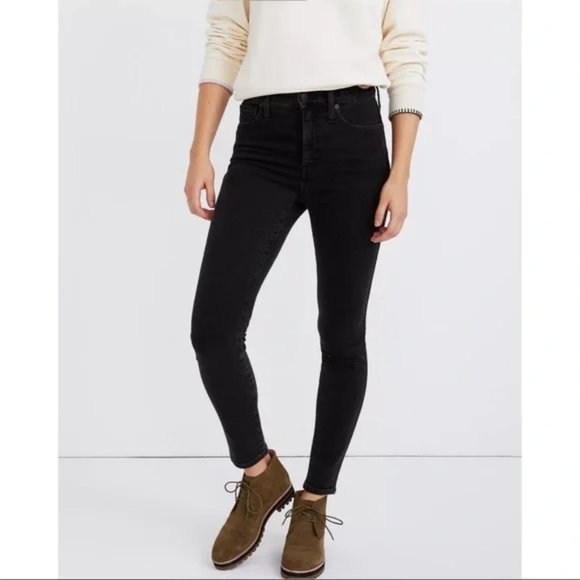 Madewell 10" High Rise Skinny Jeans - Picture 4 of 16